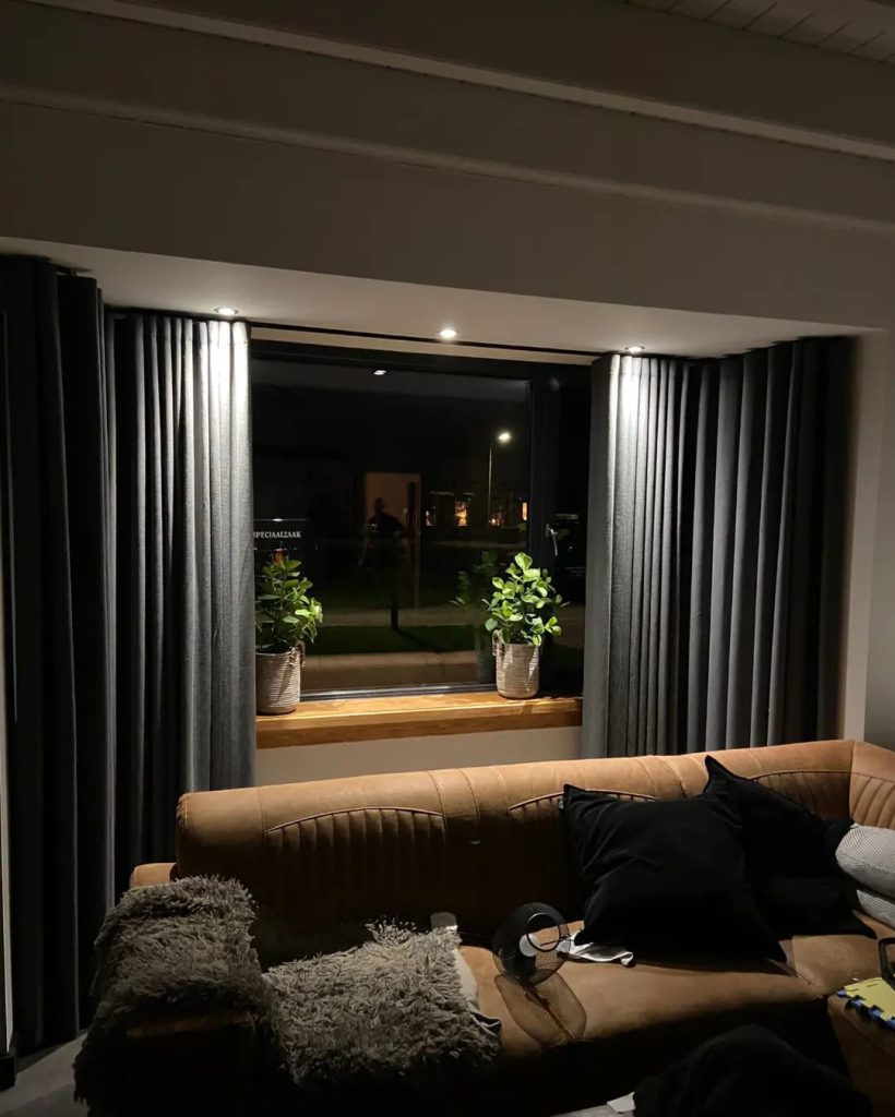 HERRINGBONE E7 eiffel